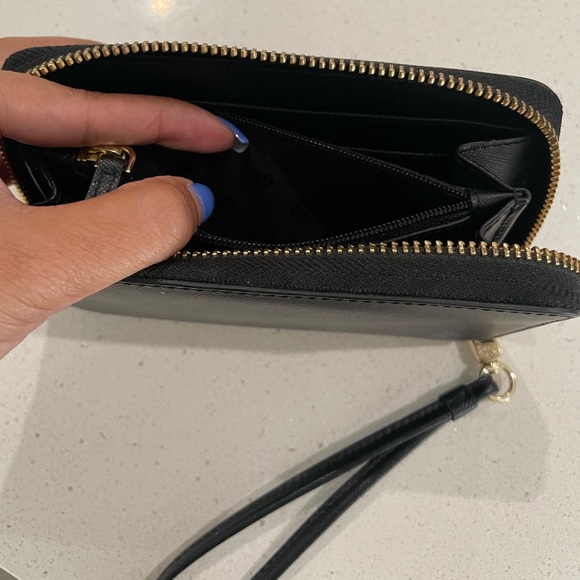 Tory Burch wallet - Picture 6 of 7